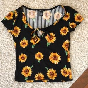Rue21 Top  Sunflowers SZ XS